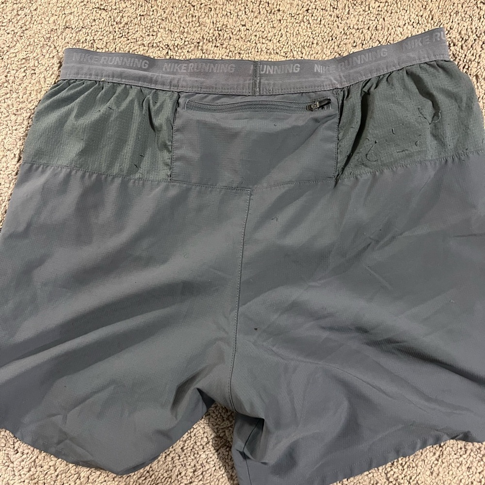 Nike Dri-Fit Gray Athletic Shorts View 4
